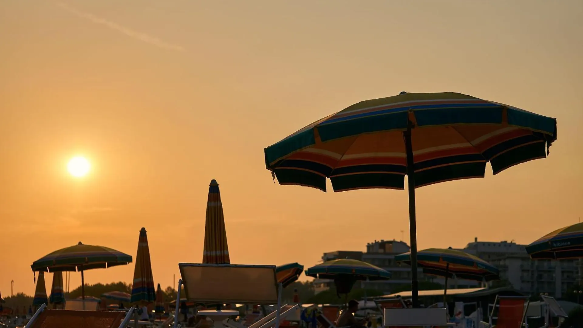 Inviting Calm And Bright Flat Near The Beach Bibione Apartment