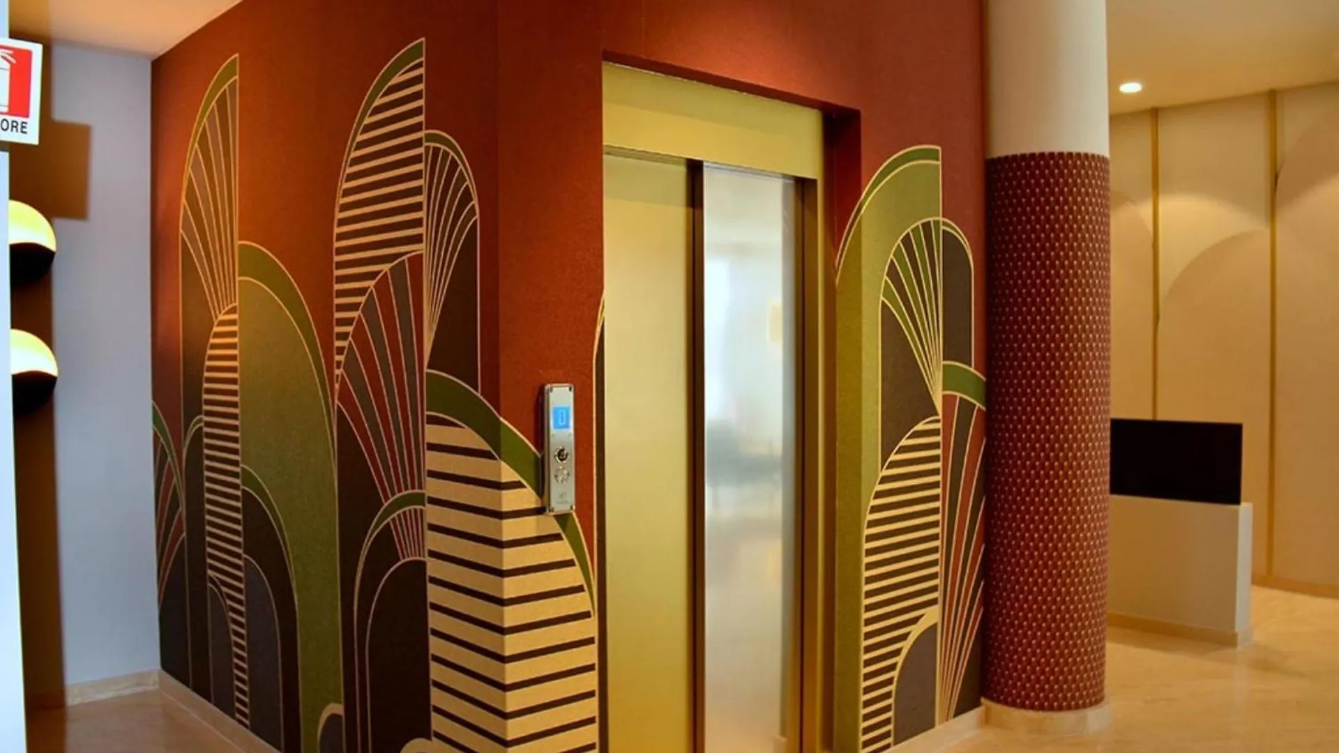 Inviting Calm And Bright Flat Near The Beach Bibione 0*,  Italy