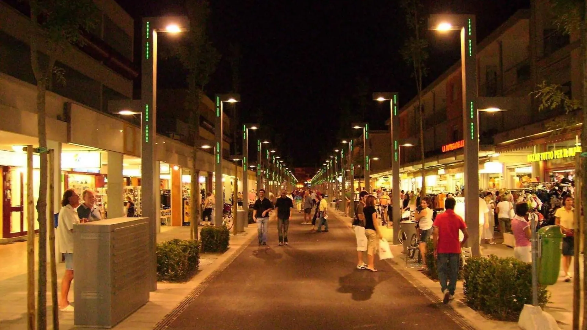 Inviting Calm And Bright Flat Near The Beach Bibione Italy